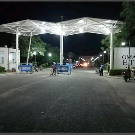Brij Darshan วรินดาวัน ภายนอก รูปภาพ